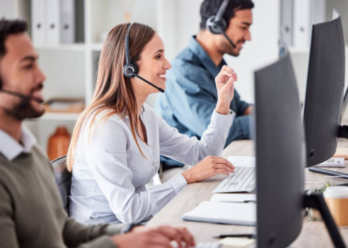 Integrating Call Center Software with Other Business Systems and Applications