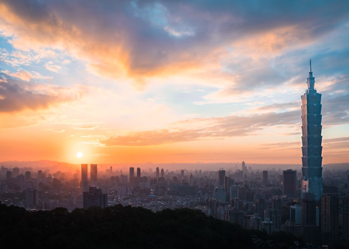 Digital Tools for Adventurers: Top Travel Technology Tips for Taiwan and Korea Digital Tools for Adventurers: Top Travel Technology Tips for Taiwan and Korea
